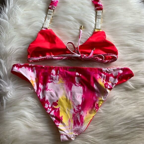 Beach Bunny Bikini Set - Picture 6 of 6